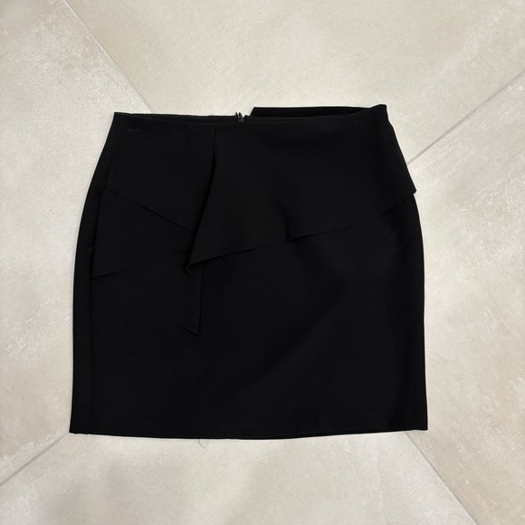 2 X BLACK MINI SKIRTS - Picture 5 of 7